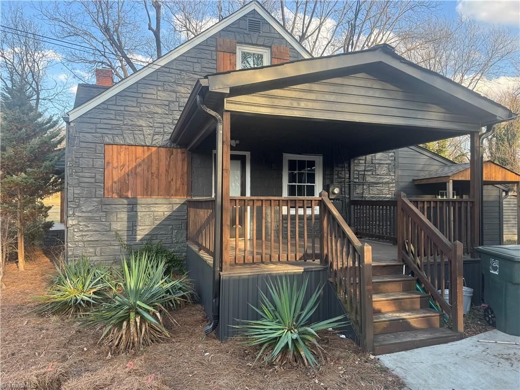 Photo of 5719 Hackney Road, Greensboro, NC 27409 (MLS # 1211791)