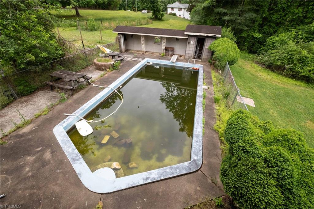 1804 Clingman Road, Ronda, North Carolina image 27