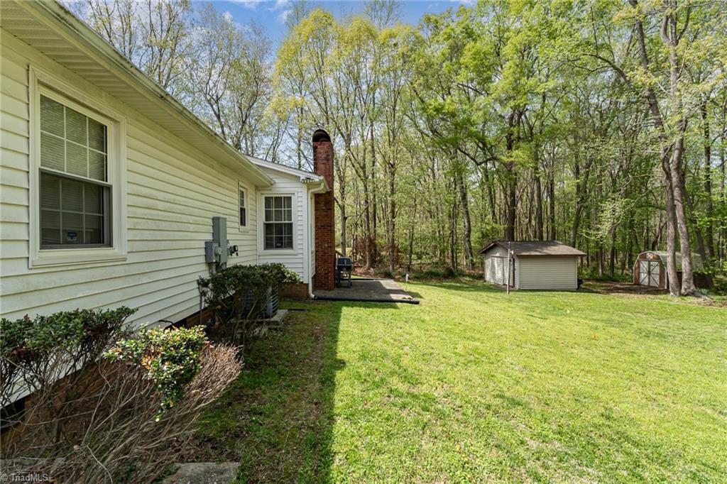 5045 Blakeshire Road, Greensboro, North Carolina image 23