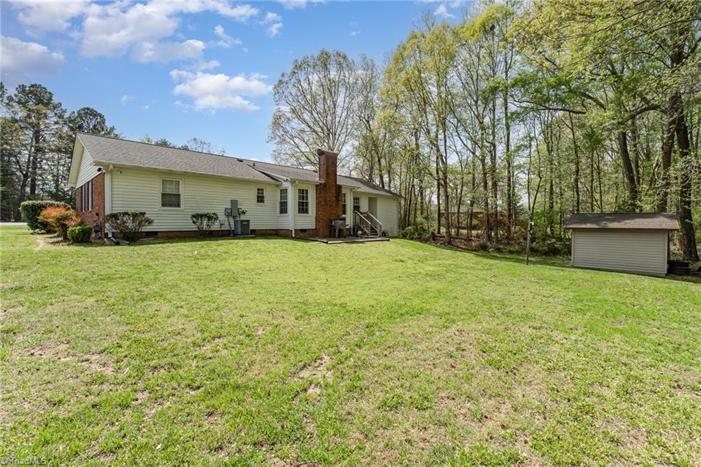 5045 Blakeshire Road, Greensboro, North Carolina image 25