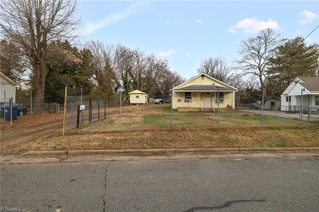 Photo of 1911 Leight Street, Winston-Salem, NC 27107 (MLS # 1204204)