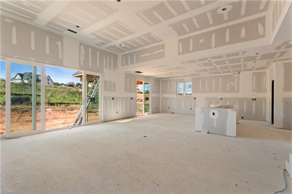 Winston-Salem, North Carolina 27106, United States, 4 Bedrooms Bedrooms, ,5 BathroomsBathrooms,Residential,Active,229718