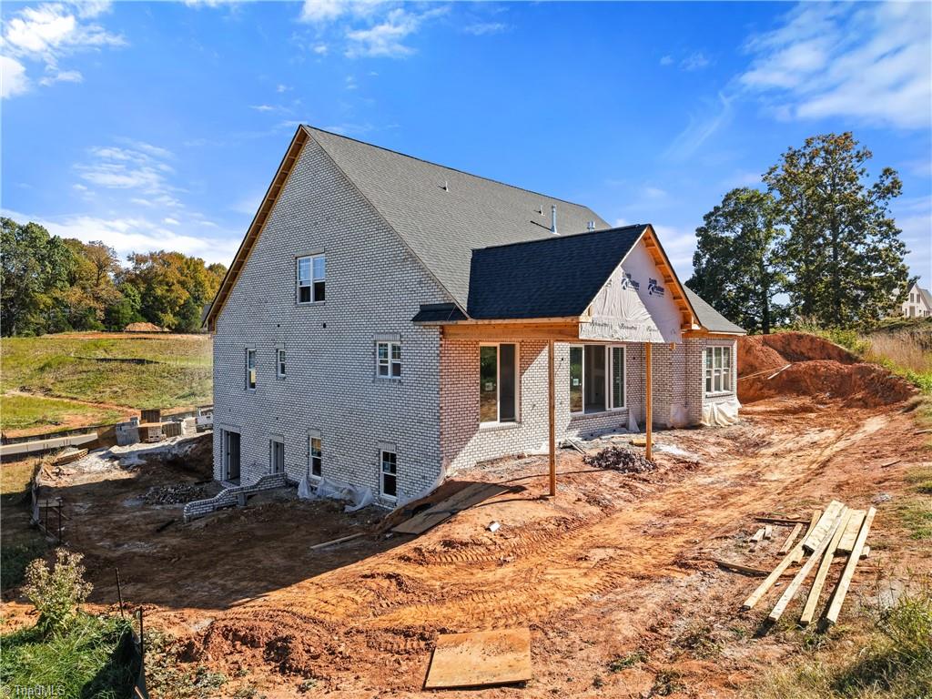 Winston-Salem, North Carolina 27106, United States, 4 Bedrooms Bedrooms, ,5 BathroomsBathrooms,Residential,Active,229718