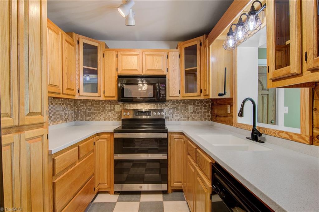 4962 Serenity Lane, Granite Falls, North Carolina image 9
