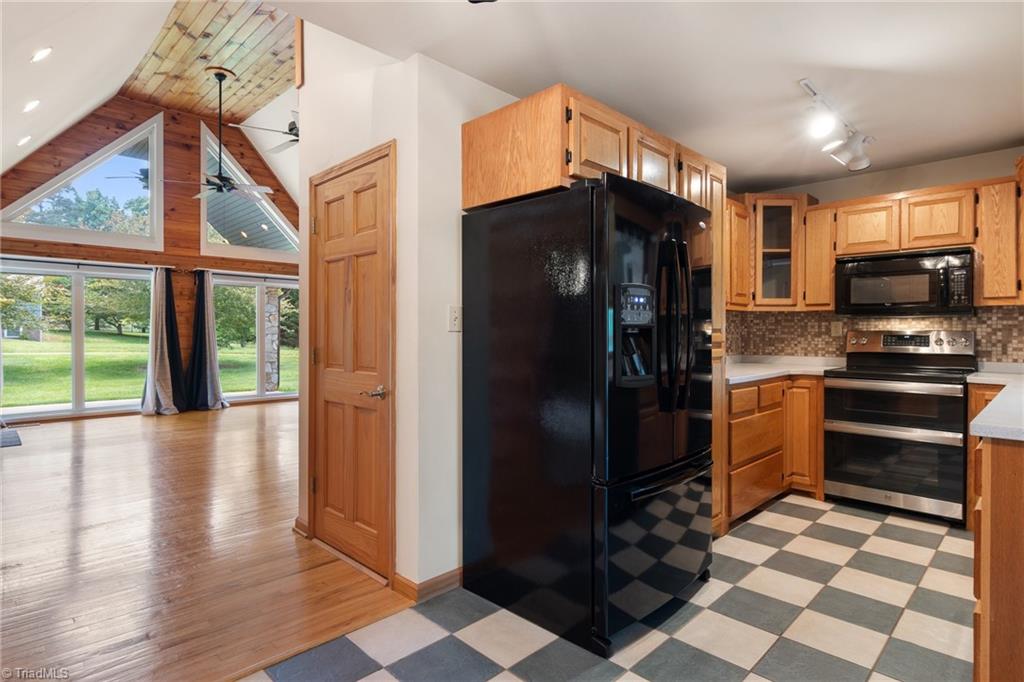 4962 Serenity Lane, Granite Falls, North Carolina image 7