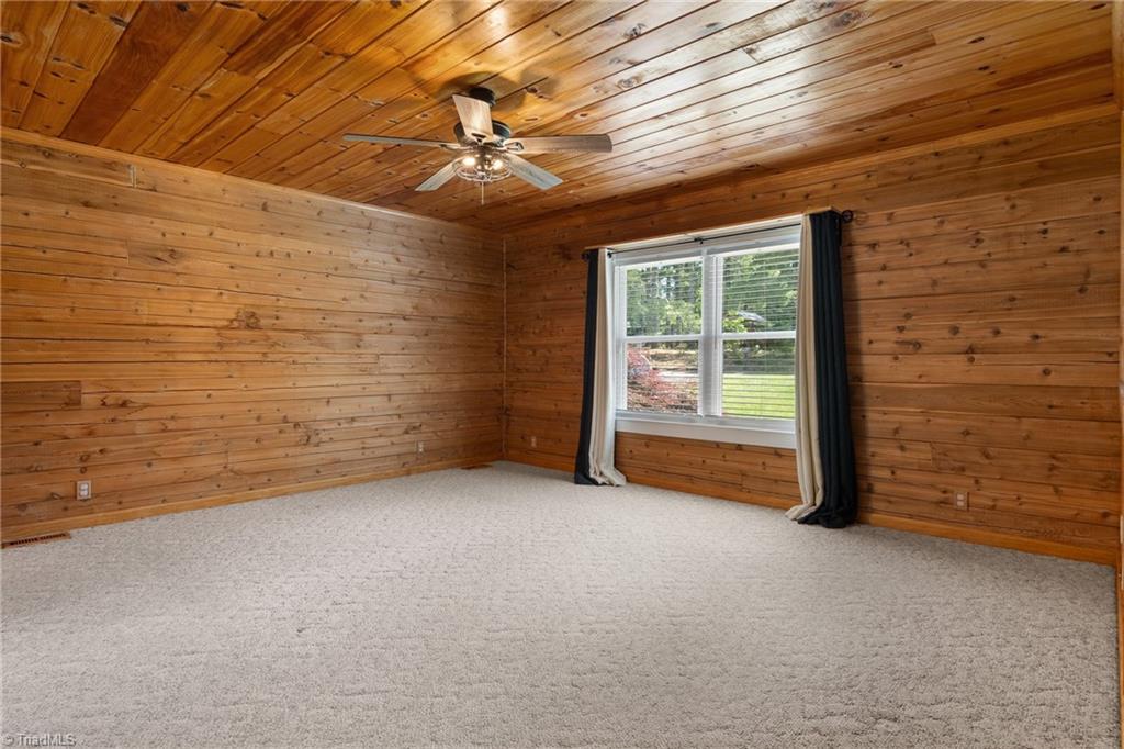 4962 Serenity Lane, Granite Falls, North Carolina image 16