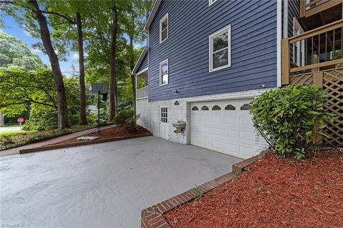 A home in Kernersville