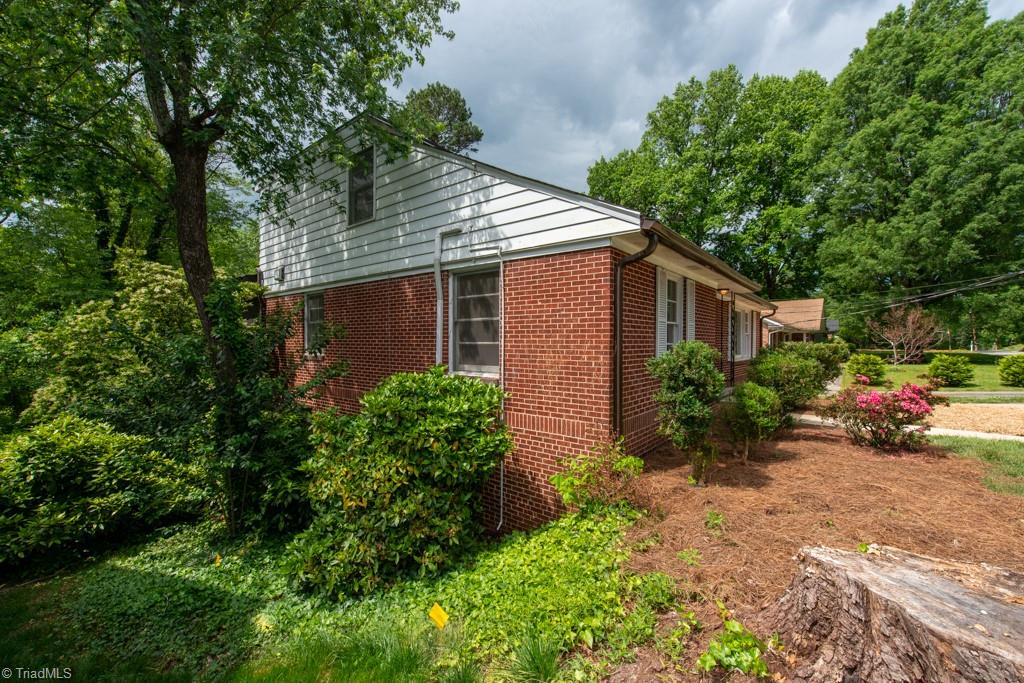 803 Sunset Drive, High Point, North Carolina image 4