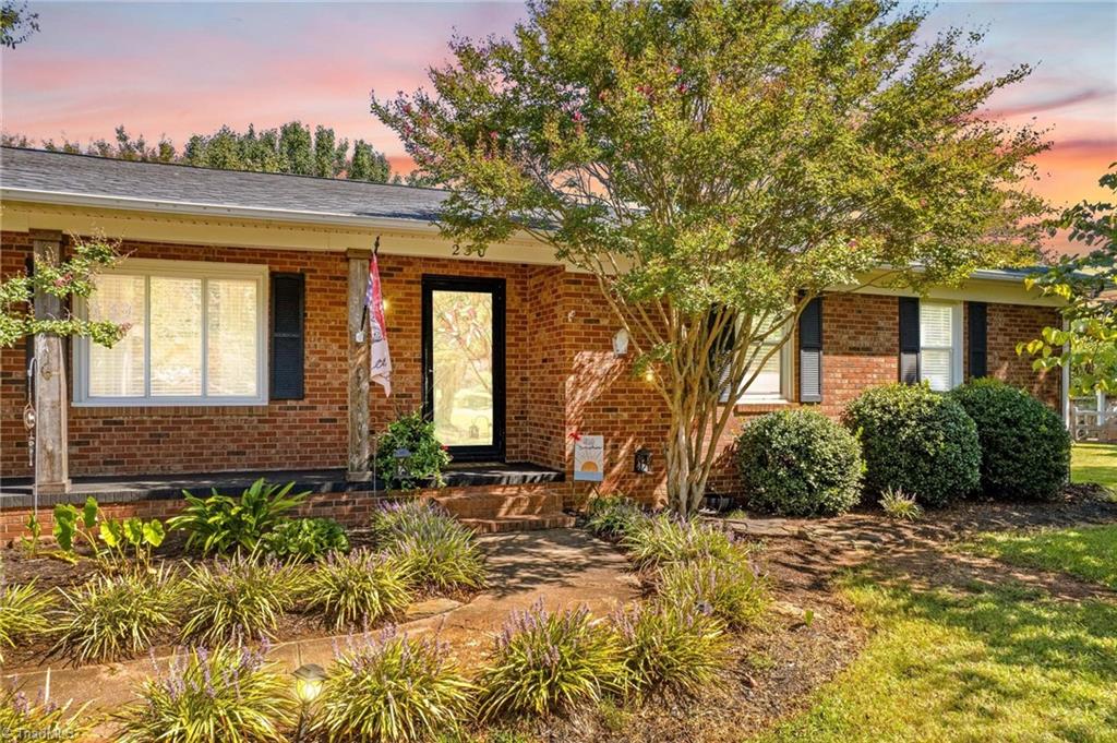 Photo of 230 E Old Farm Road, Salisbury, NC 28146 (MLS # 1235699)