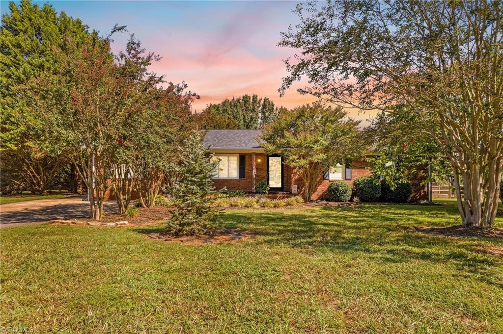Photo of 230 E Old Farm Road, Salisbury, NC 28146 (MLS # 1235699)