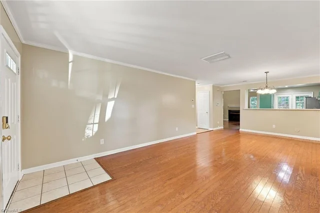 6471 Bellcross Trail, photo 5 of 47