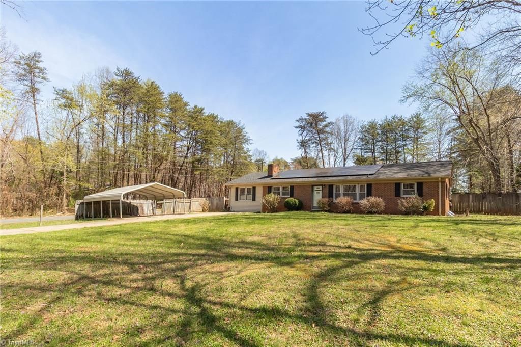 Photo of 8225 Easley Road, Walnut Cove, NC 27052 (MLS # 1212818)