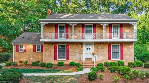 Homes For Sale - 508 Leawood Drive<br/> Greensboro, NC 27410
