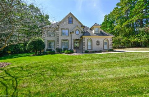 7303 Horseshoe Bend Trail Summerfield NC 27358