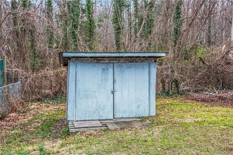 A home in Thomasville