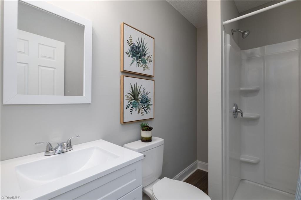 293 E Aiken Road, Eden, North Carolina image 13