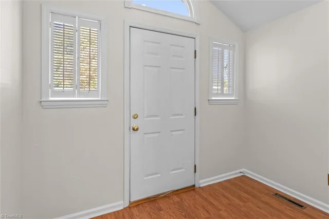 120 Greenbriar Street Unit 3, photo 3 of 43