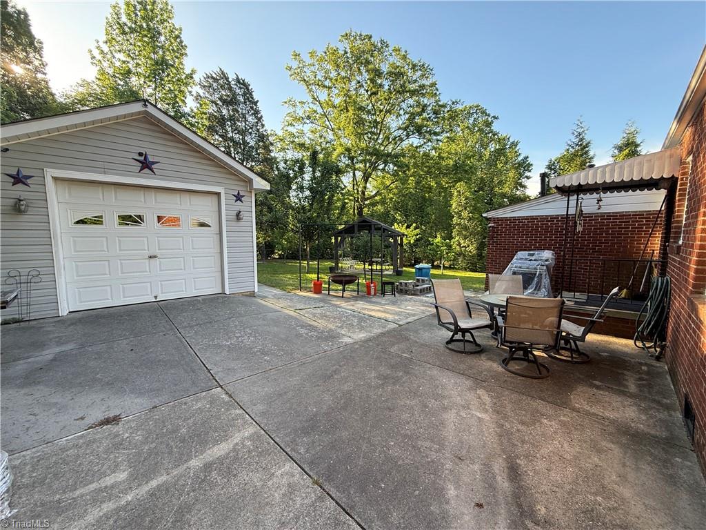 3400 Lawndale Drive, Greensboro, North Carolina image 3