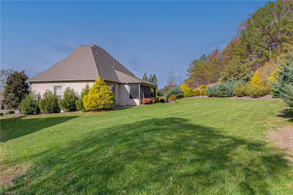 Clemmons, North Carolina 27012, United States, 4 Bedrooms Bedrooms, ,3 BathroomsBathrooms,Residential,Active,243919