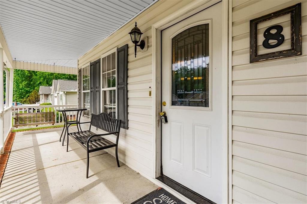 8 Brandy Wine Drive, Thomasville, North Carolina image 4