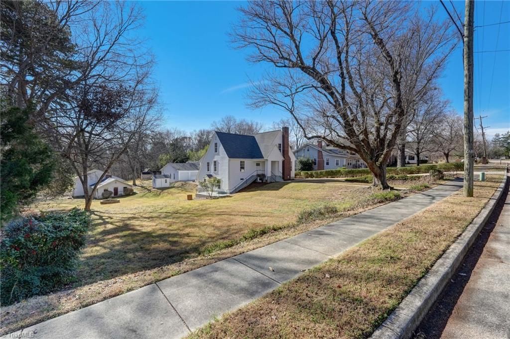 Photo of 263 Main Street, Yanceyville, NC 27379 (MLS # 1202928)