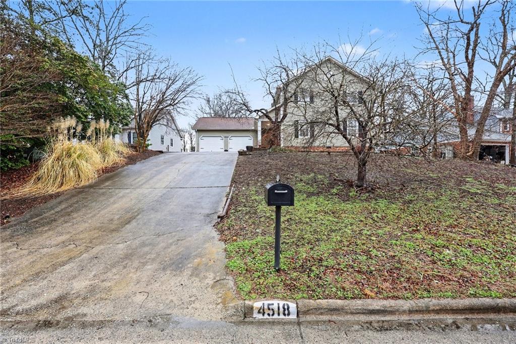 4518 Oak Hollow Drive