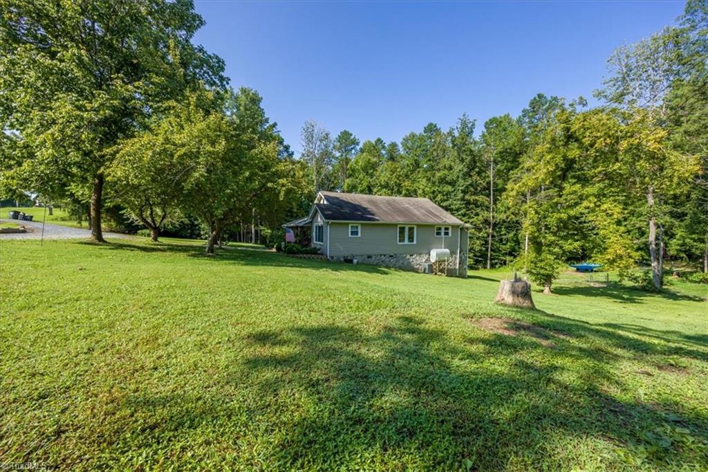 5824 Snyder Country Road, Trinity, North Carolina image 8