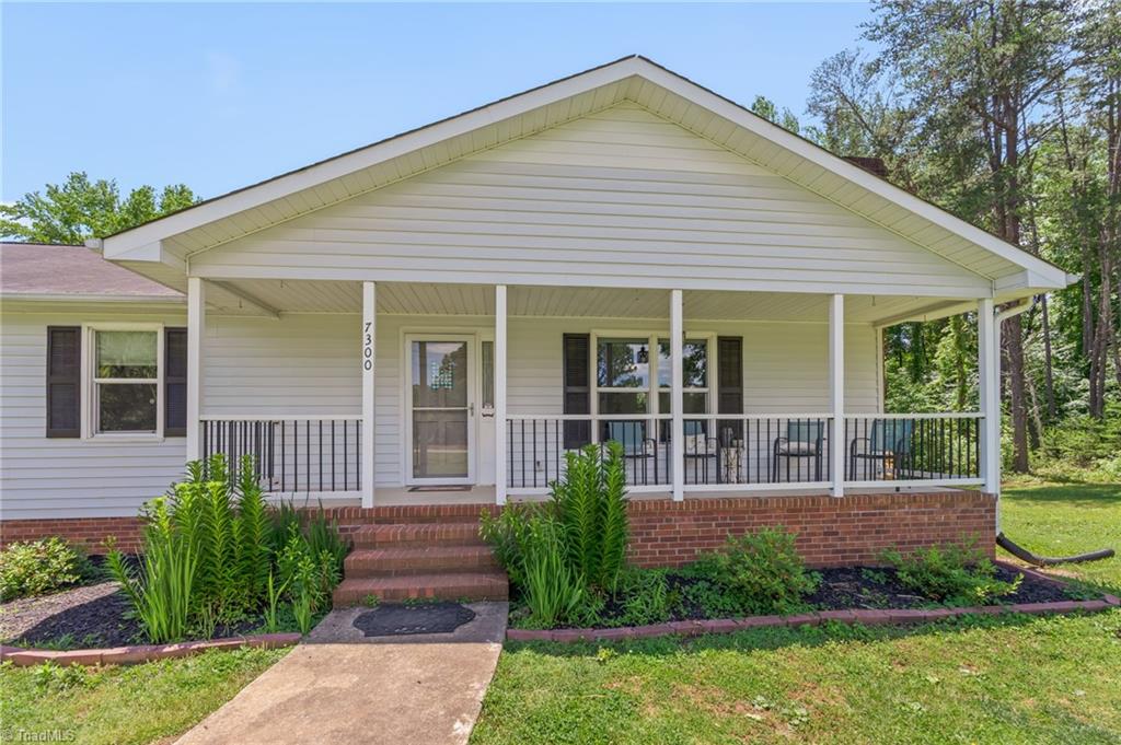 7300 Danay Drive, Kernersville, North Carolina image 4