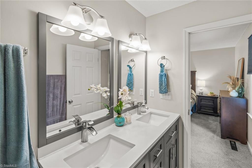 7300 Danay Drive, Kernersville, North Carolina image 24