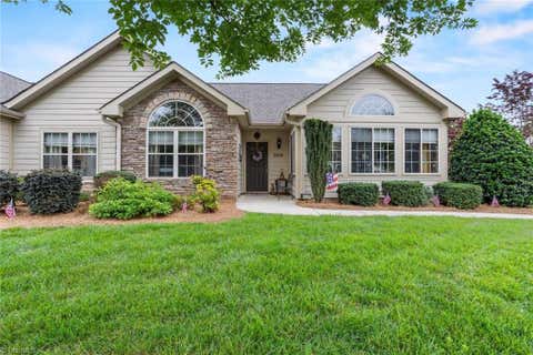 Townhouse For Sale - 5329 Lair Drive<br/> Greensboro, NC 27407