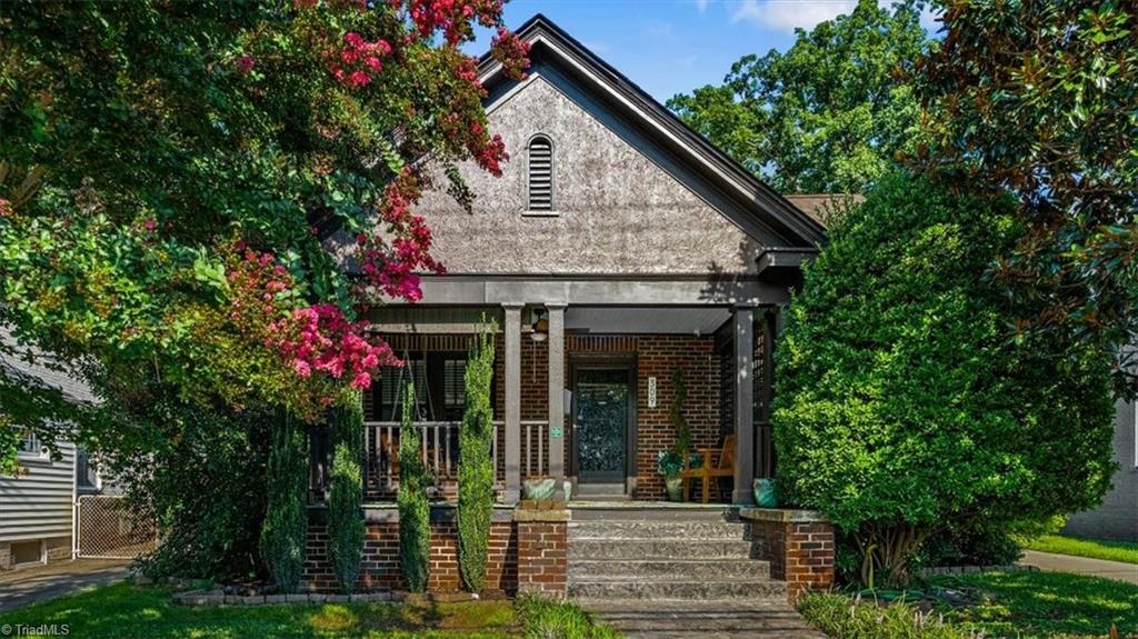 Greensboro, North Carolina 27403, United States, 3 Bedrooms Bedrooms, ,1 BathroomBathrooms,Residential,Active,195892 Greensboro, North Carolina 27403, United States, 3 Bedrooms Bedrooms, ,1 BathroomBathrooms,Residential,Active,195892