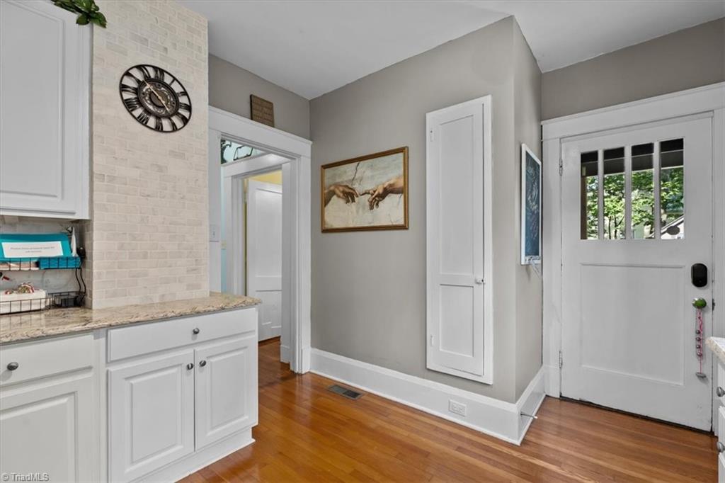 Greensboro, North Carolina 27403, United States, 3 Bedrooms Bedrooms, ,1 BathroomBathrooms,Residential,Active,195892