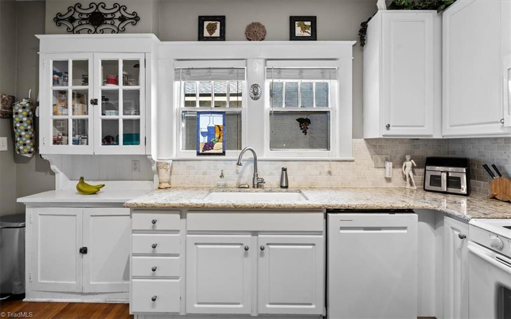 Greensboro, North Carolina 27403, United States, 3 Bedrooms Bedrooms, ,1 BathroomBathrooms,Residential,Active,195892