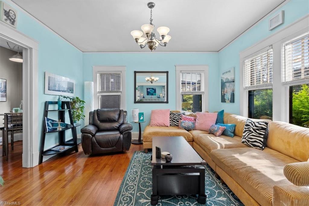 Greensboro, North Carolina 27403, United States, 3 Bedrooms Bedrooms, ,1 BathroomBathrooms,Residential,Active,195892