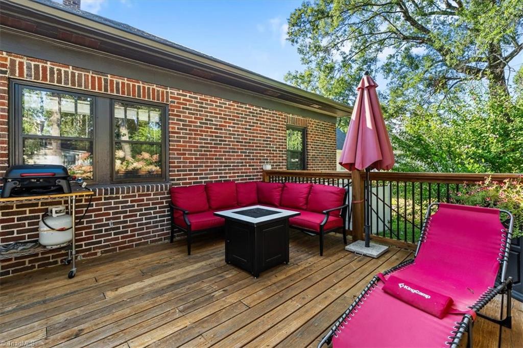 Greensboro, North Carolina 27403, United States, 3 Bedrooms Bedrooms, ,1 BathroomBathrooms,Residential,Active,195892