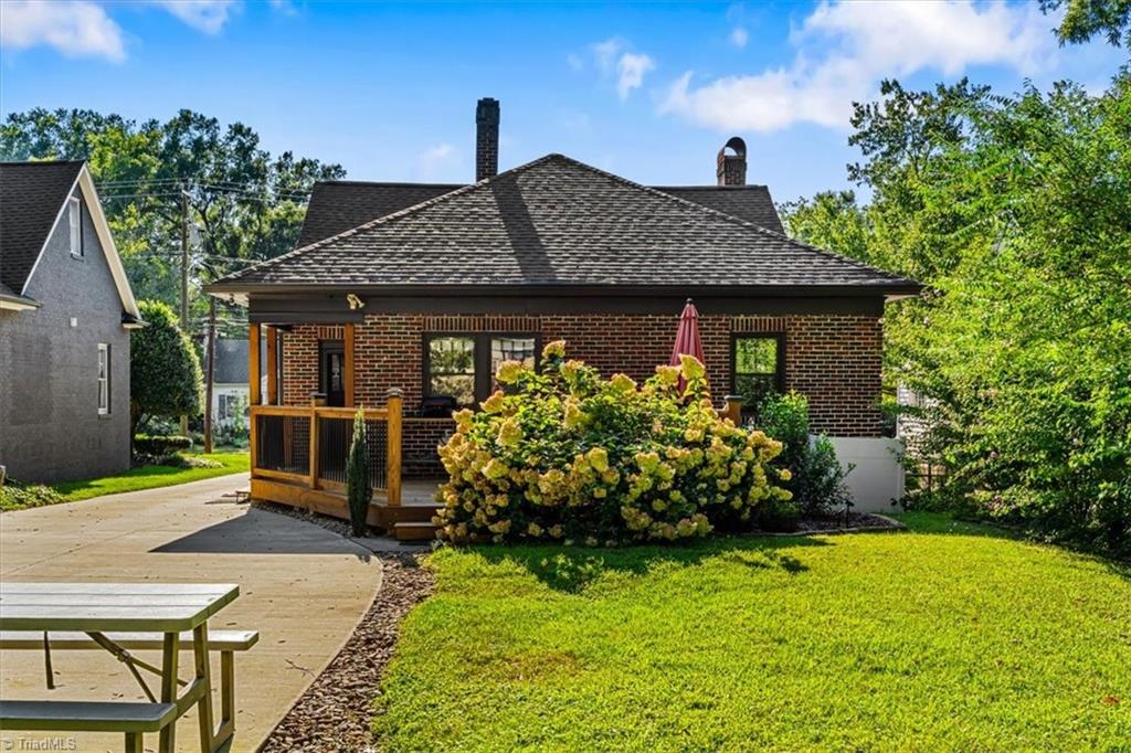 Greensboro, North Carolina 27403, United States, 3 Bedrooms Bedrooms, ,1 BathroomBathrooms,Residential,Active,195892