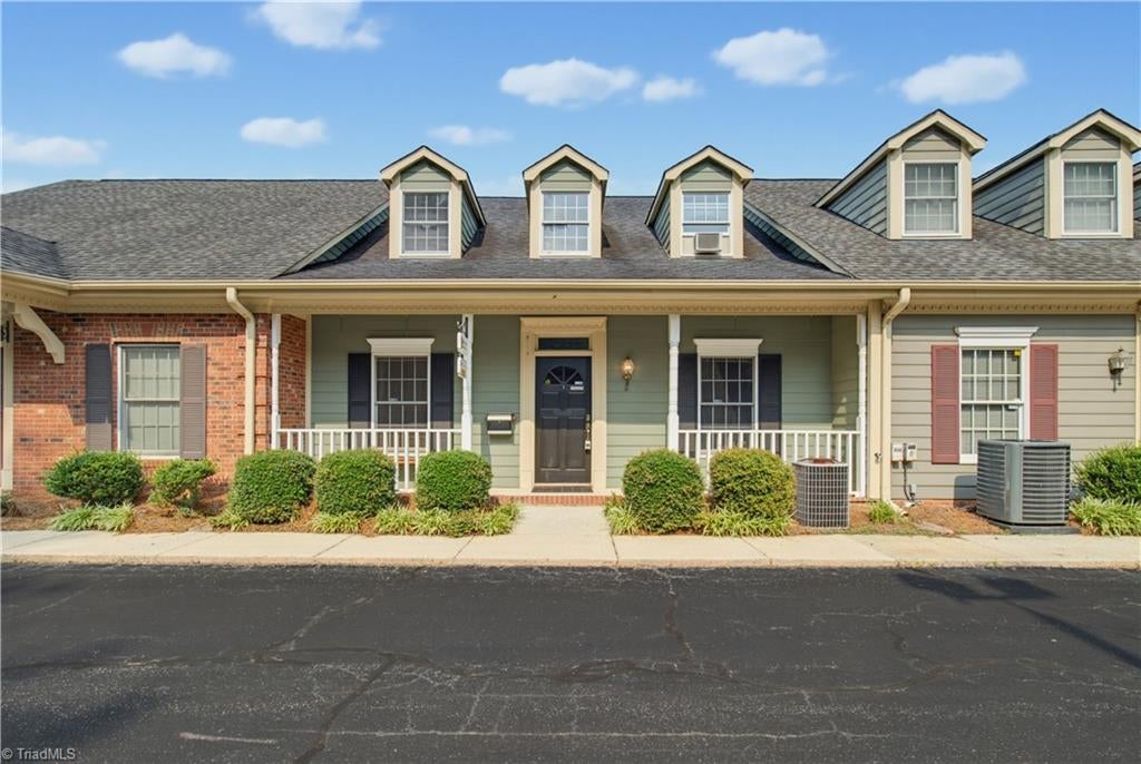 701 W Main Street, Jamestown, NC, 27282