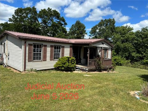 Mobile Home For Sale - 349 Lester Miller Ridge Road<br/> Millers Creek, NC 28651