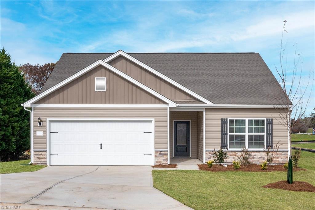 112 Courtland Drive, King, North Carolina image 18