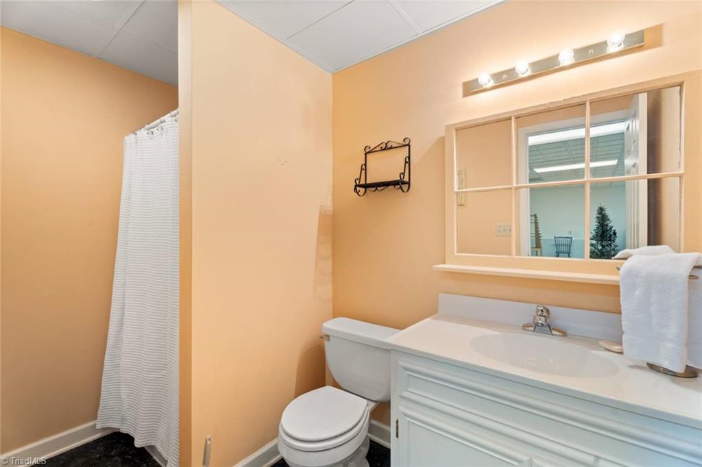 Lexington, North Carolina 27295, United States, 4 Bedrooms Bedrooms, ,4 BathroomsBathrooms,Residential,Active,150479