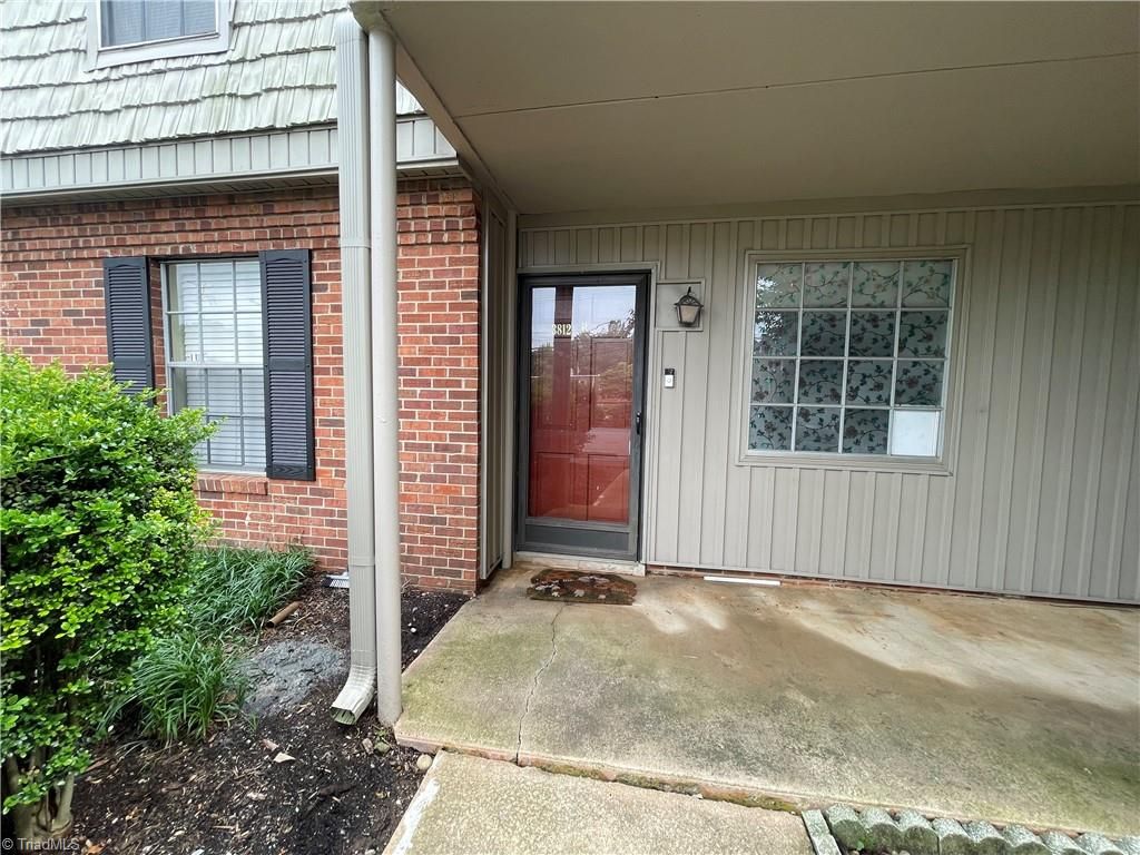 Photo of 3812 Country Club Road #B, Winston-Salem, NC 27104 (MLS # 1222085)