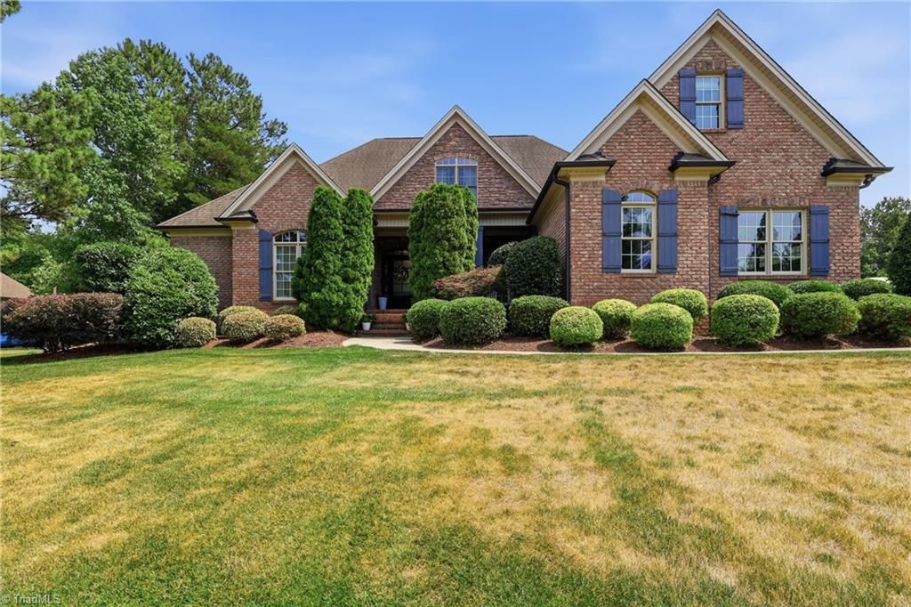 Photo of 8125 Riesling Drive, Kernersville, NC 27284 (MLS # 1224805)