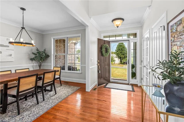 7431 Craigberry Court, photo 5 of 41