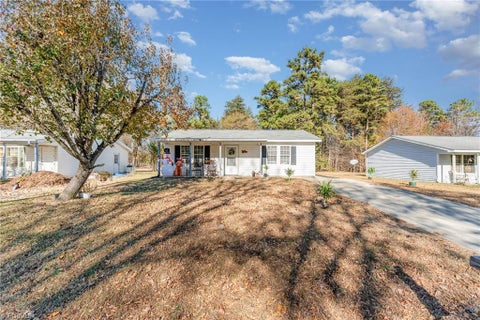 Photo for 905 N Park Road