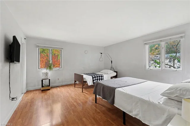 1505 Bearhollow Road, photo 4 of 29