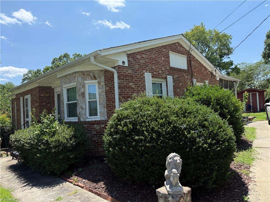 Photo of 2201 Woodberry Drive, Greensboro, NC 27403 (MLS # 1229937)