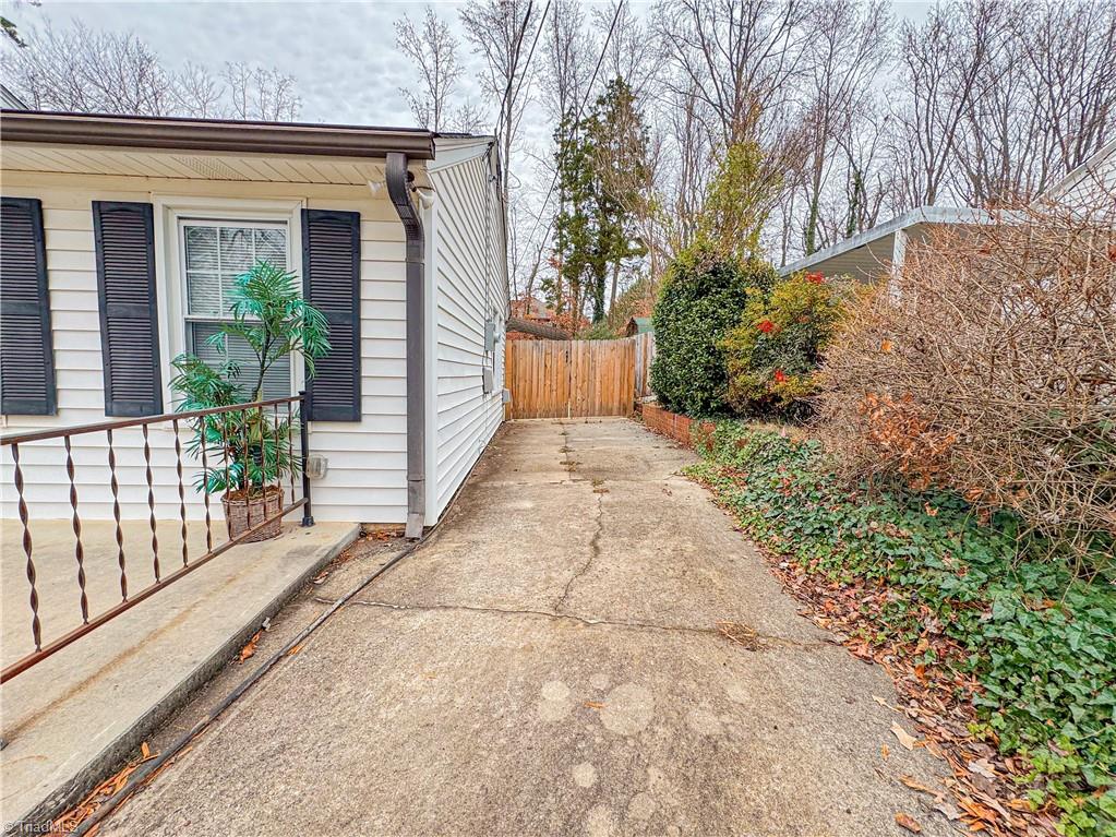 400 Western Boulevard