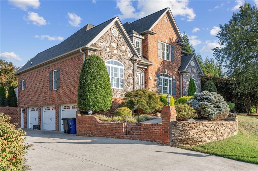 109 Covington Place