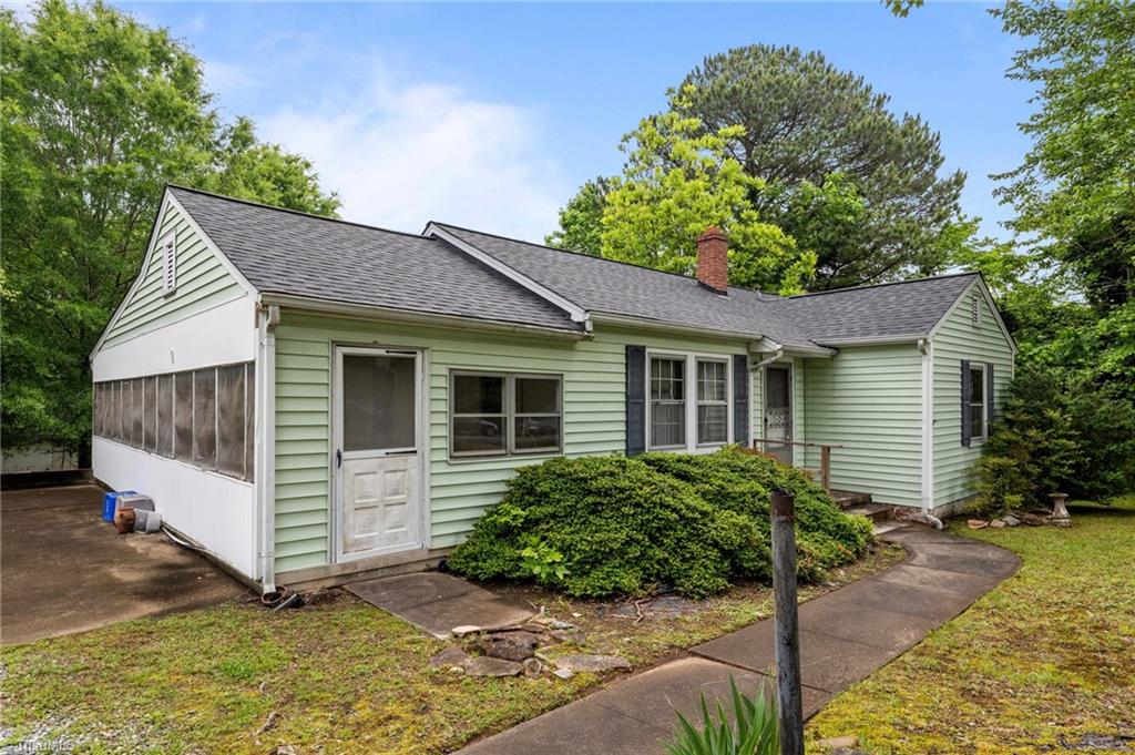 113 Woodale Drive, Elon, North Carolina image 2