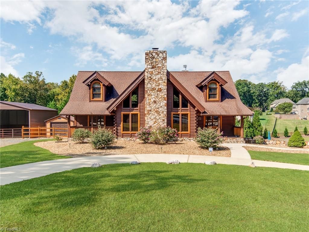 Photo of 710 Dorse Road, Lewisville, NC 27023 (MLS # 1218545)